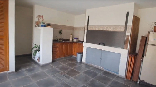 Casa En Bª Parque Veles Sarfield