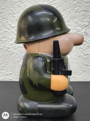 Reloj Despertador Vintage Soldado Armado Army Soldier 80's Verde