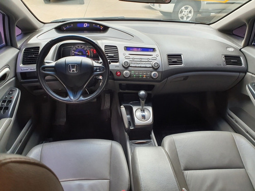 Imagem 7 de 15 de Honda Civic 2010 1.8 Lxs Flex Aut. 4p