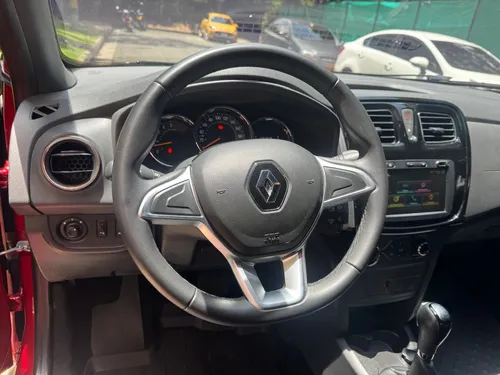 Renault Stepway 1.6 Dynamique / Intens Automática