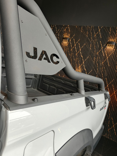 Jac Aventura