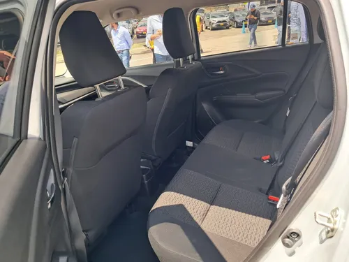 Suzuki Swift Gl At