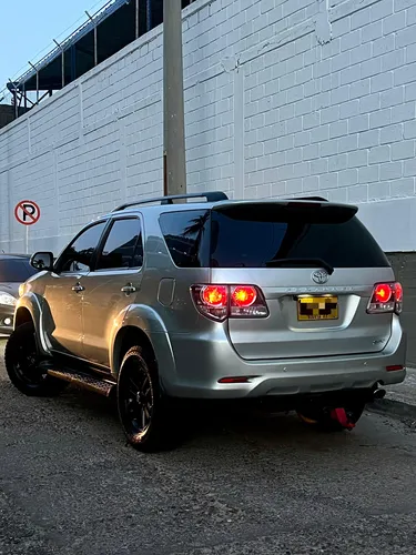 Toyota Fortuner 2.7l