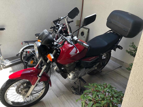 Honda Titán 150cg Único Dueño + Accesorios Varios Esenciales