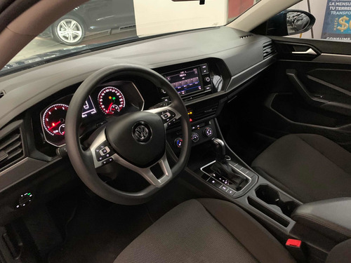 Volkswagen Jetta 1.4t Trendline Tiptronic At 2019