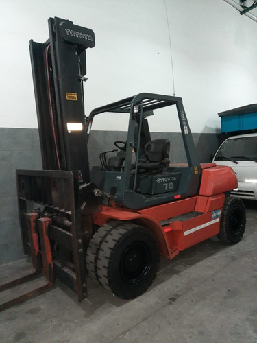 Imagen 15 de 19 de Autoelevadores Clark Yale Toyota Nissan Todas Marcas Compro.