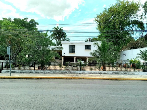 Imagen 1 de 14 de Casa En Mérida Centro, Mérida