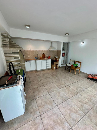 Venta Casa De 5 Dormitorios Con Cochera En La Plata