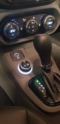 Imagen 7 de 13 de Fiat Toro 2.0 Volcano 4x4 At Pack Premium 2020
