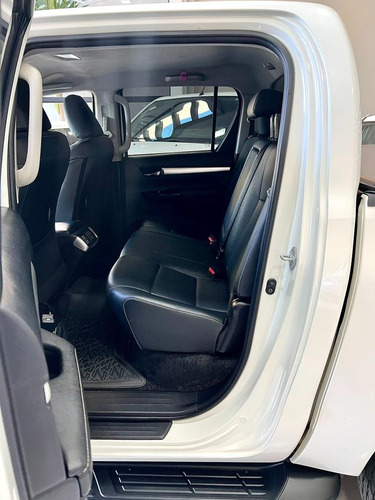 Toyota Hilux Srx 4x4 2.8 Turbo Diesel Cabine Dupla