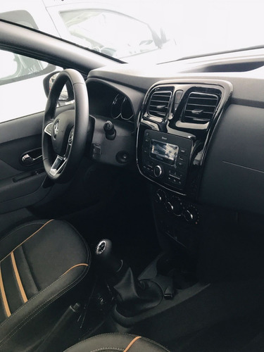 Imagen 13 de 17 de Renault Sandero Stepway Zen1.6 Dm