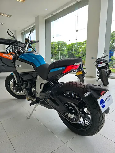 Cfmoto 700clx-h / 2024