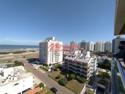 Imagen 23 de 30 de Apartamento En Playa Brava