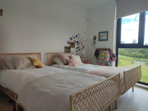 Arriendo Casa Moderna En Parcelación- Faldeos De Frutillar
