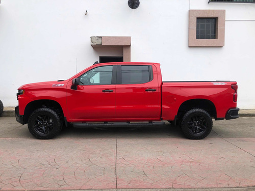 Imagen 4 de 10 de Chevrolet Cheyenne Trail Boss 4x4