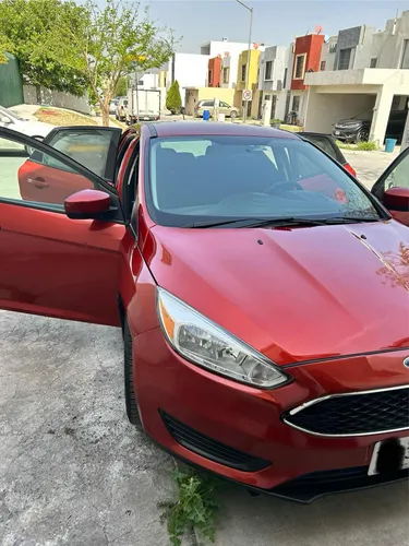 Ford Focus 2.0 Se Hchback At
