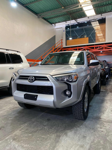 Toyota 4runner Sr5 2021