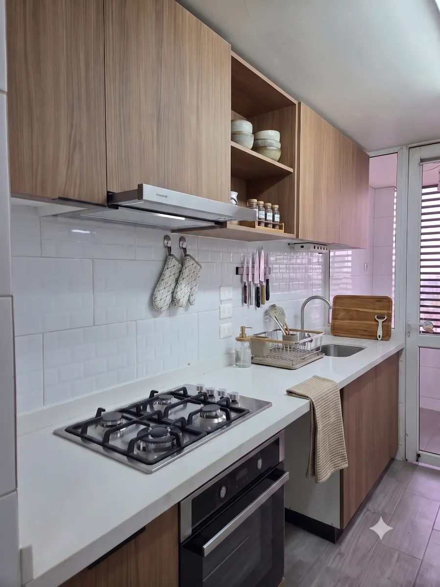 Imagen 3 de 30 de Propietario Vende Directo | 3d/2b Remodelado Total | Piso 12