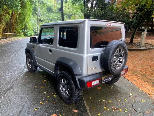 Suzuki Jimny Gl