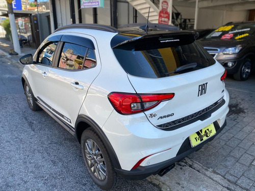Imagem 9 de 15 de Fiat Argo 1.8 E.torq Flex Trekking At6 2020/2021