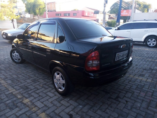Imagem 8 de 12 de Chevrolet Classic 1.0 2010