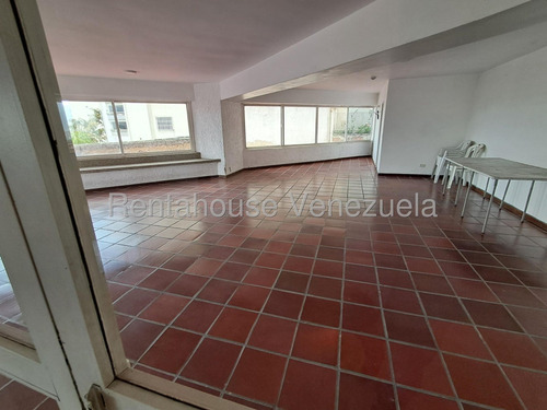 Venta De Apartamento En Lomas De Prados Del Este #25-24297