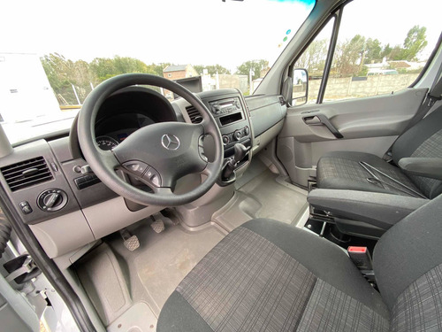Imagen 10 de 15 de Mercedes-benz Sprinter 2.1 515 Furgon 4325 Te Xl V2 Aa 2018