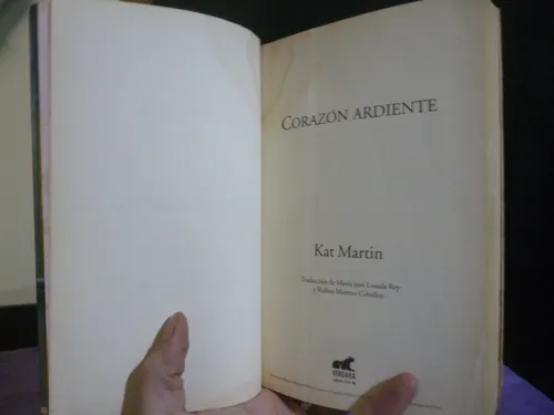Kat Martin - Corazón Ardiente (Usado)