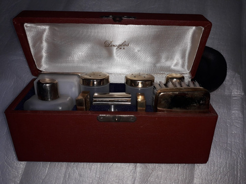 Equipo De Afeitar Antiguo Con Estuche Original Douglas M.r