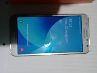 Celular Samsung Galaxy J7 Neo