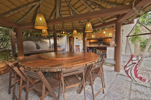 Casa En Venta - Playa Mansa- Ref: 1167