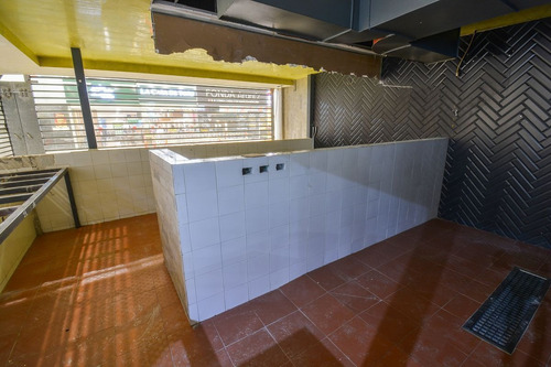 Imagen 6 de 8 de Local Comercial En Renta, Área De Fast Food De Torre Wtc.