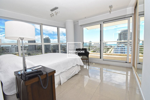 Imagen 9 de 24 de Venta Apartamento 4 Dormitorios Alexander Punta Del Este