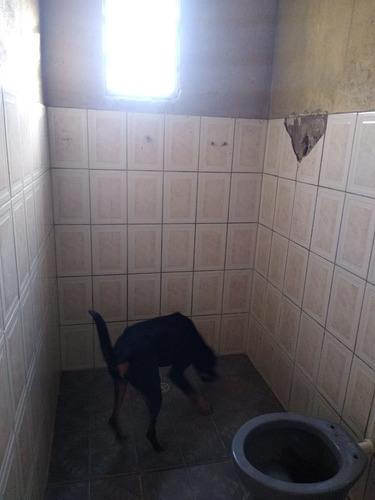 Vendo, Casa Com 3 Cômodo