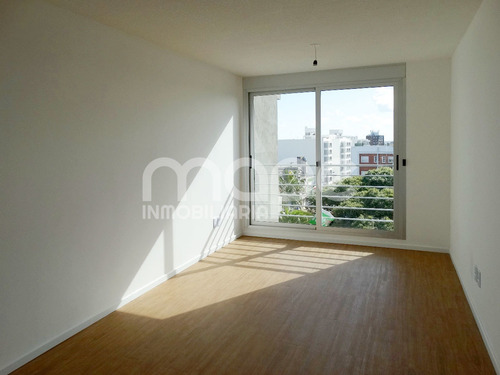 Imagen 1 de 11 de Apartamento En Venta, 57.6 M2 En Barrio La Blanqueada