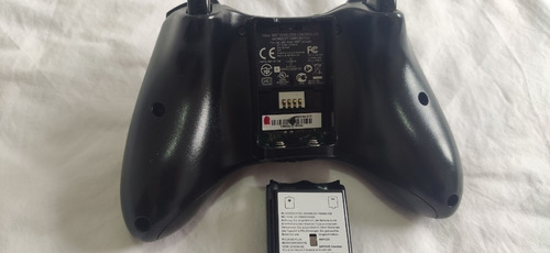 Controle Microsoft Xbox 360 Original Preto (Recondicionado)