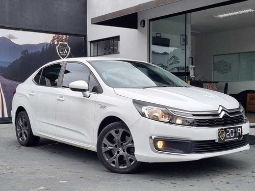 Imagem 3 de 14 de Citroen C4 Lounge Feel 1.6 Turbo Flex Aut 2019