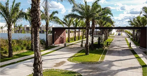 Casa En Venta En Mérida, Privada El Origen, Mod. 597, De Lujo