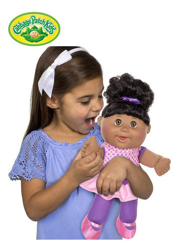Cabbage Patch Kids Babble Sing Muñeca