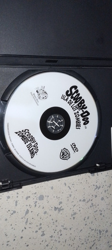 Scooby Doo En La Isla De Los Zombies En Dvd En Español Latin (Usado)