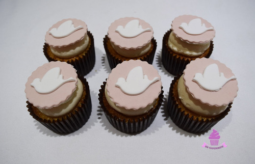 Cupcakes De Comunion Paloma Blanca