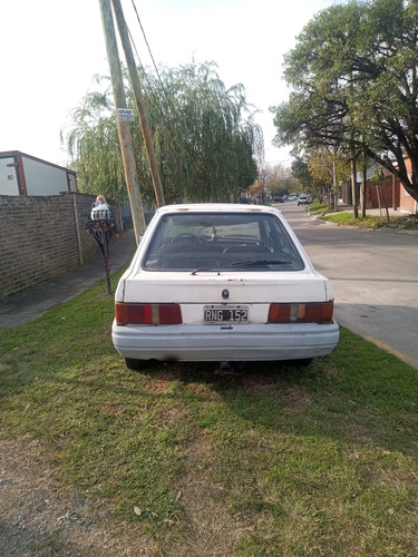 Ford Escort 1.6 Ghia
