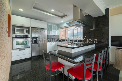 Espectacular Penthouse De 3 Niveles En El Paraiso
