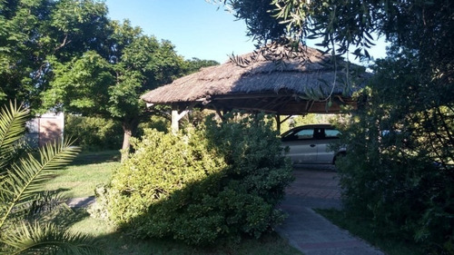 Venta Hermosa Finca Con Pileta Y Quincho!