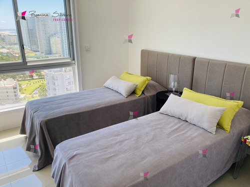 Imagen 18 de 30 de Venta De Apartamento De 3 Dormitorios En Brava Punta Del Este En Edificio Wind Tower