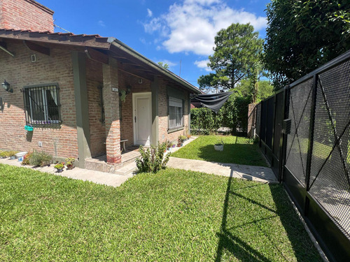 Casa En Venta En Barrio Pelegrini Iii 