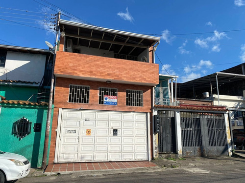 Imagen 1 de 11 de Tr En Venta Casa Doble Propósito En Barrio Sucre