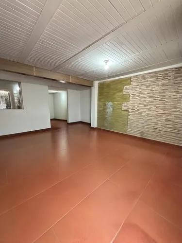 Casa Bien Ubicada Comoda Excelente Precio