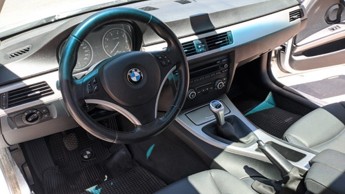 Imagen 17 de 20 de Bmw 323i Sedan Active