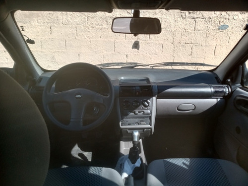 Imagem 6 de 14 de Chevrolet Classic 2011 1.0 Ls Flex Power 4p